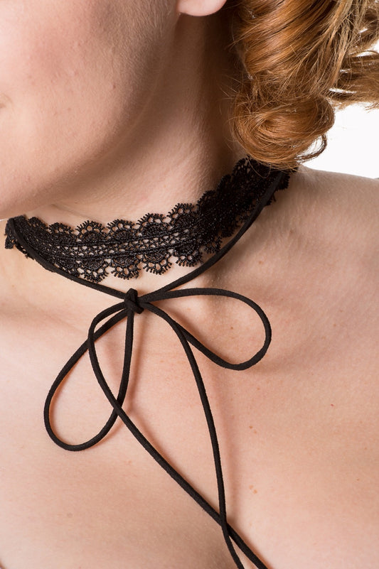 Banned Alternative HOLY MOLLY CHOCKER