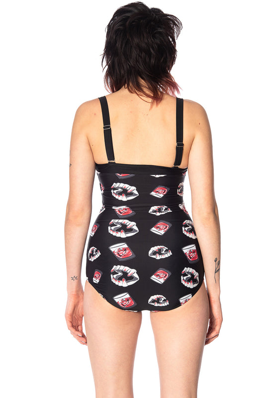 Banned Alternative GLAMPIRE ONE PIECE