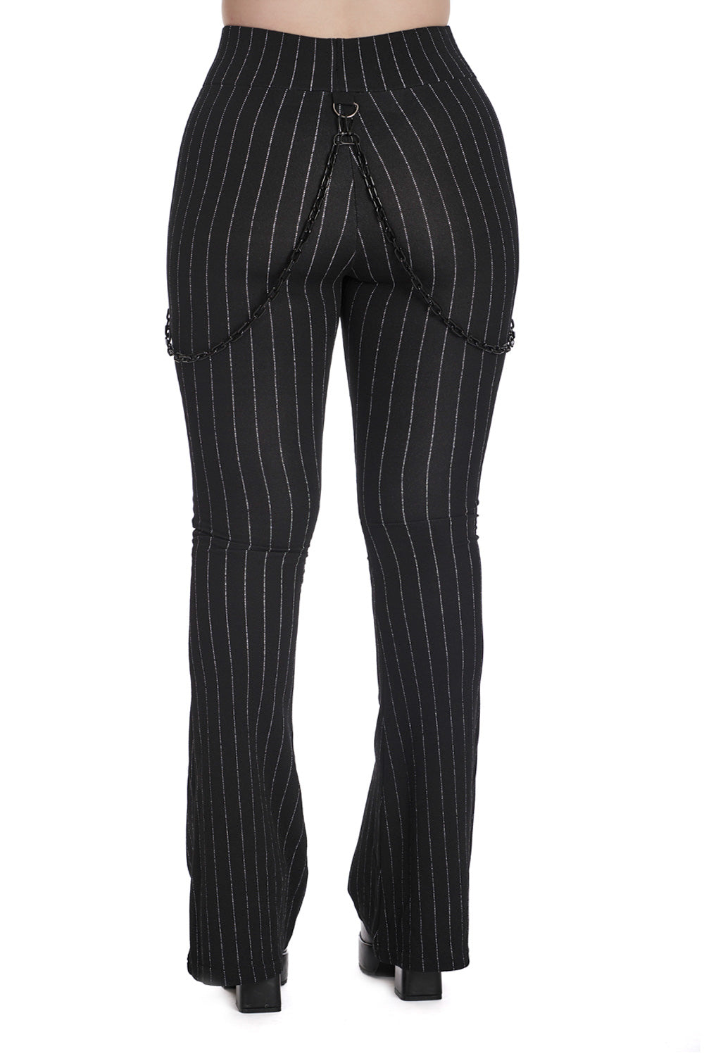 Flare Pants Alternative: Trendy Styles to Upgrade Your Look